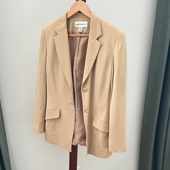 Jones New York Beige Women's Suit Jacket 8 - Picture 1 of 12